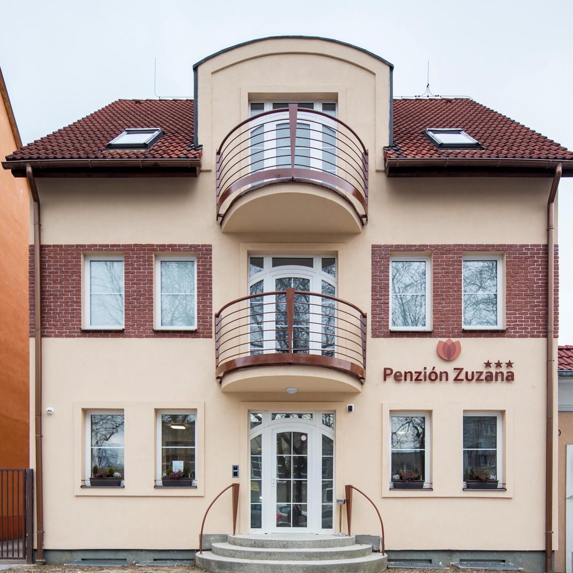 Penzion Zuzana Ружомберок Экстерьер фото